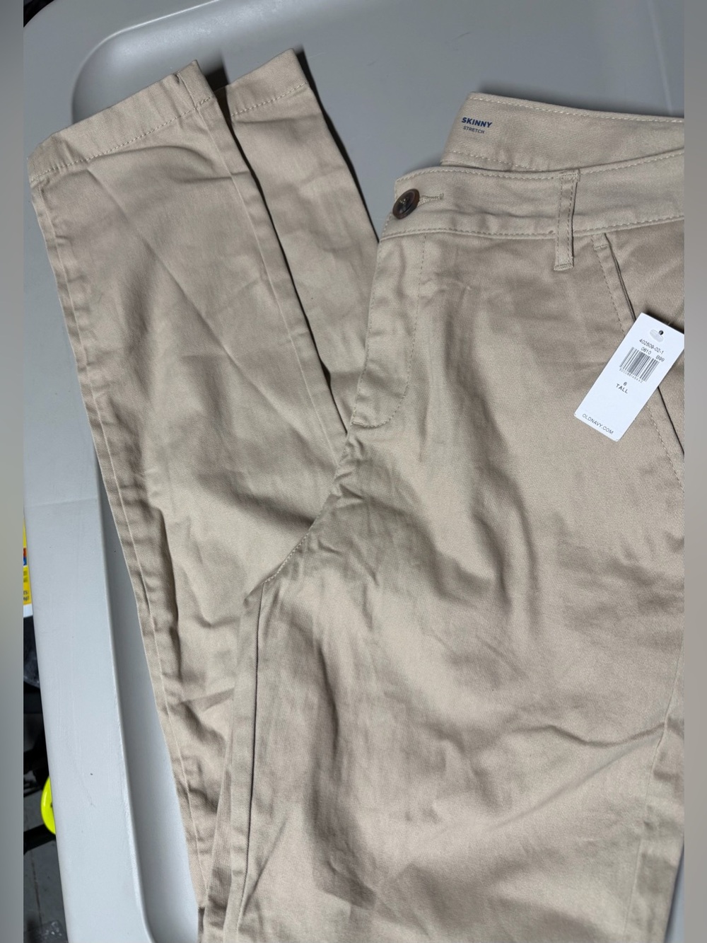 Women’s Old Navy Khakis NWT SIZE 6 Tall